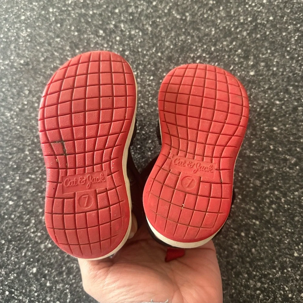 Kids Cat & Jack Black and Red Water Shoes